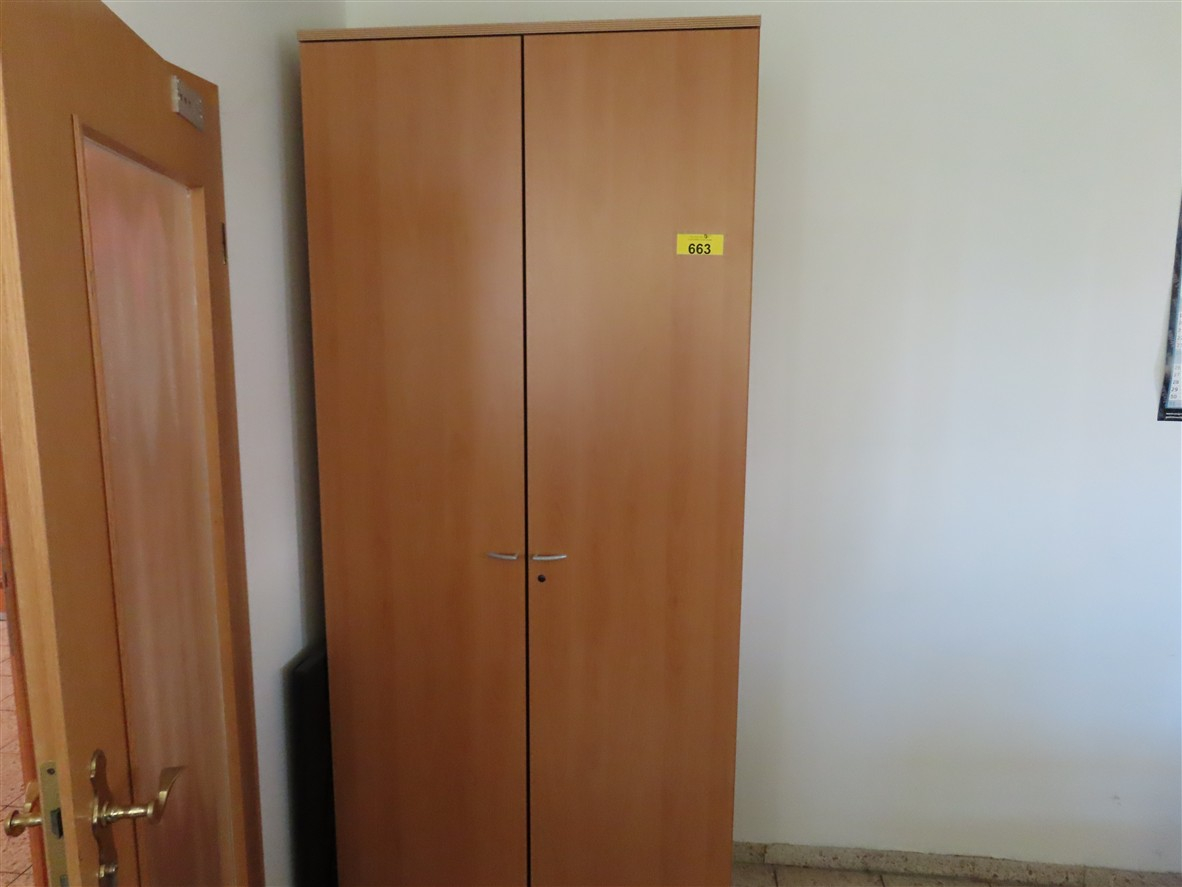 1 Wandschrank